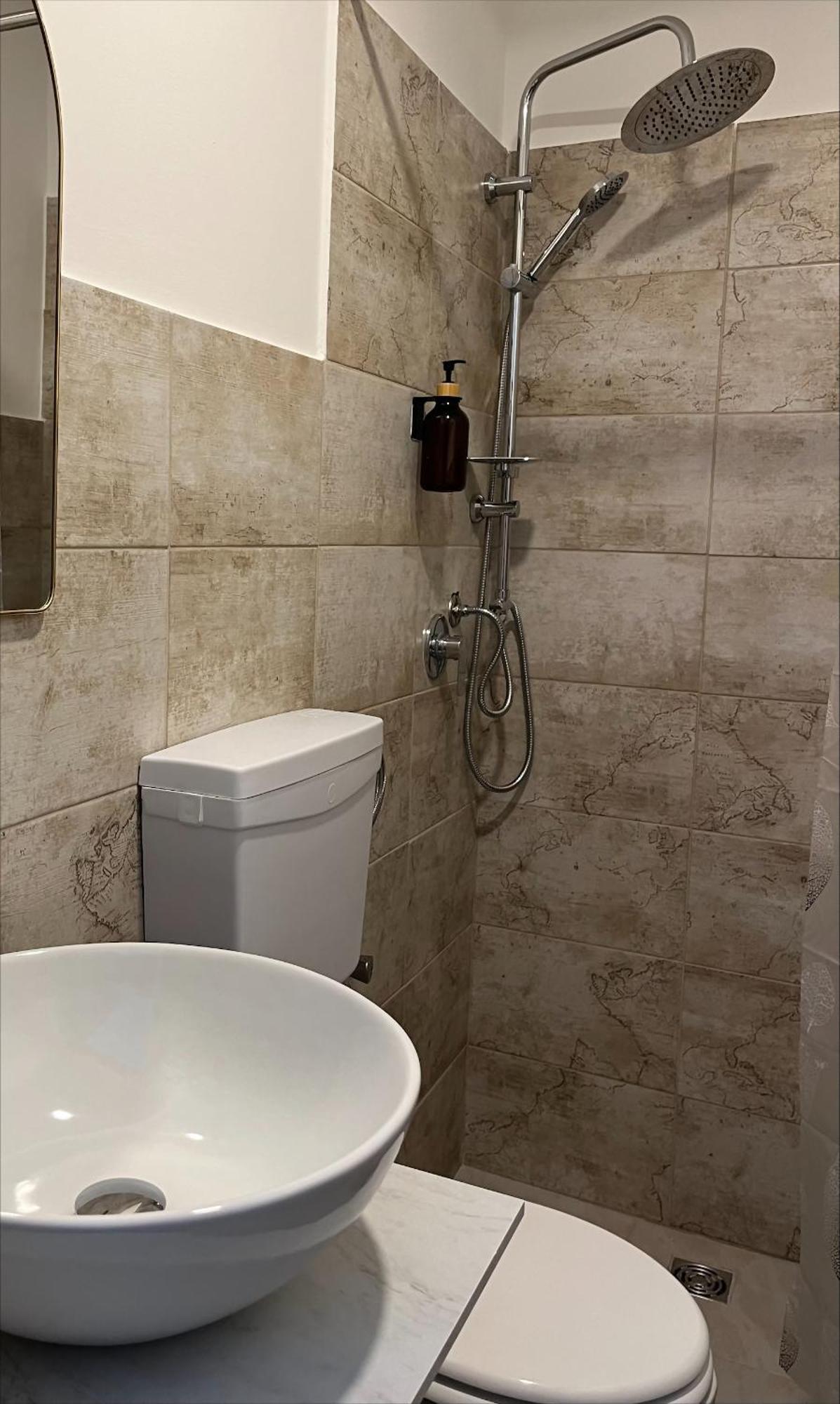 Genova Gold Rooms Екстериор снимка