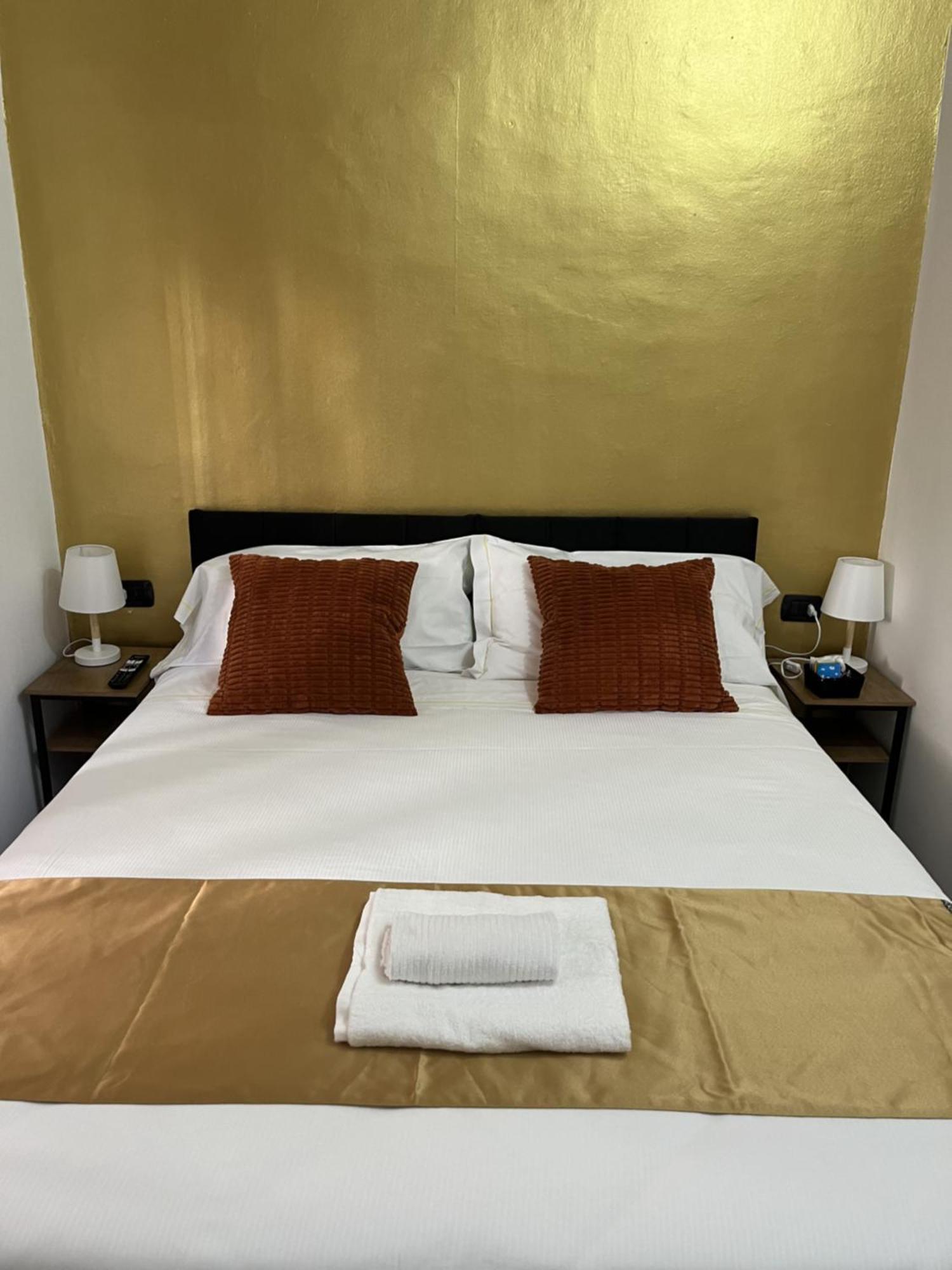 Genova Gold Rooms Стая снимка